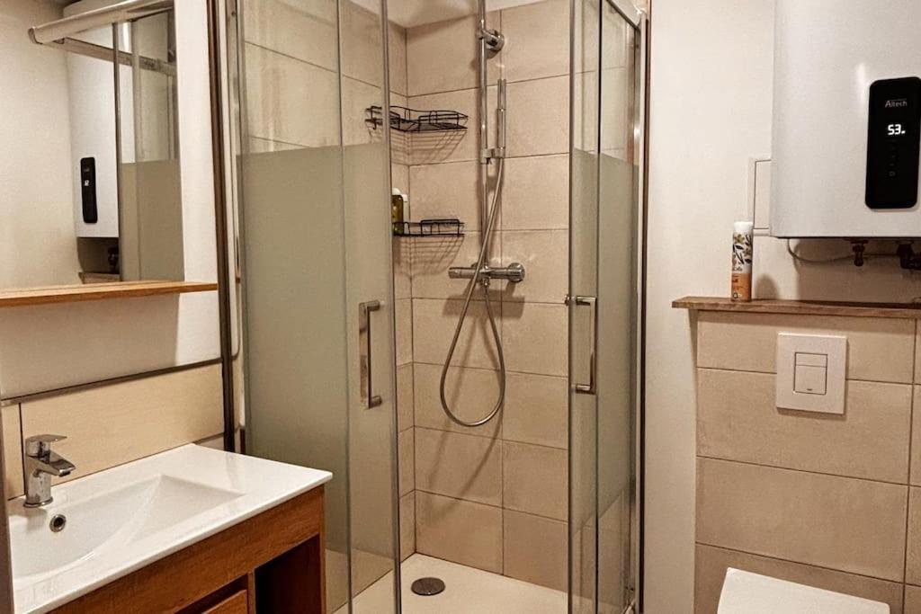 Tres Bel Appartement Climatise - Chez Tom Et Anna เบดวง ภายนอก รูปภาพ